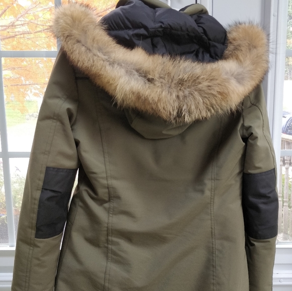 CMFR goose down parka with fur hood - Picture 2 of 4